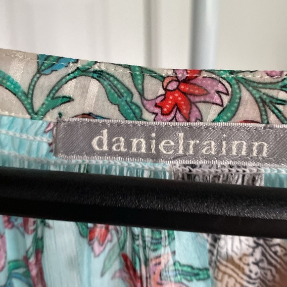 Daniel rainn beautiful blouse size xl - Picture 2 of 5